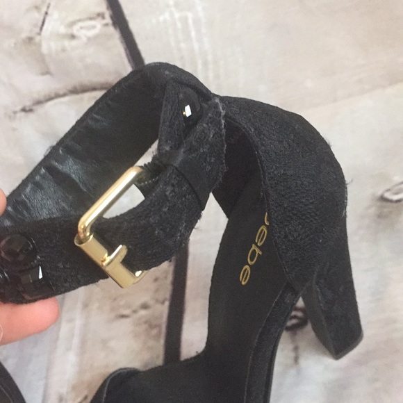 Bebe lace heels in size 8 - Picture 13 of 16